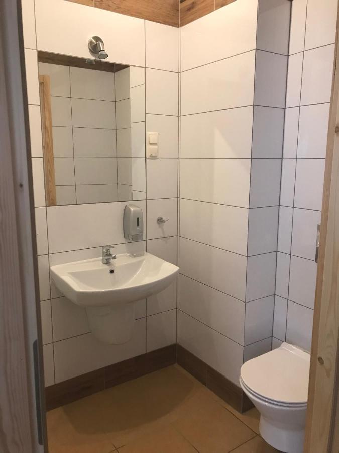 Siedem Drzew Hotel Biskupice  ภายนอก รูปภาพ