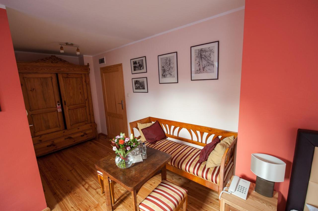 Siedem Drzew Hotel Biskupice  ภายนอก รูปภาพ