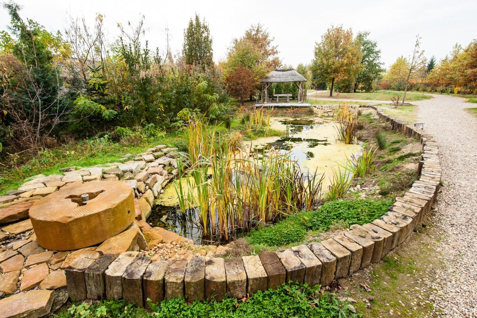 Siedem Drzew Hotel Biskupice  ภายนอก รูปภาพ