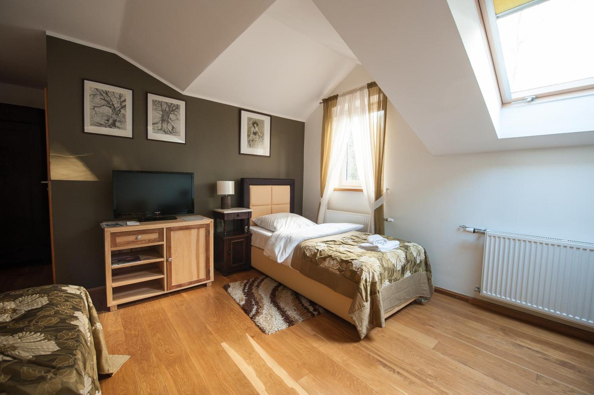 Siedem Drzew Hotel Biskupice  ห้อง รูปภาพ